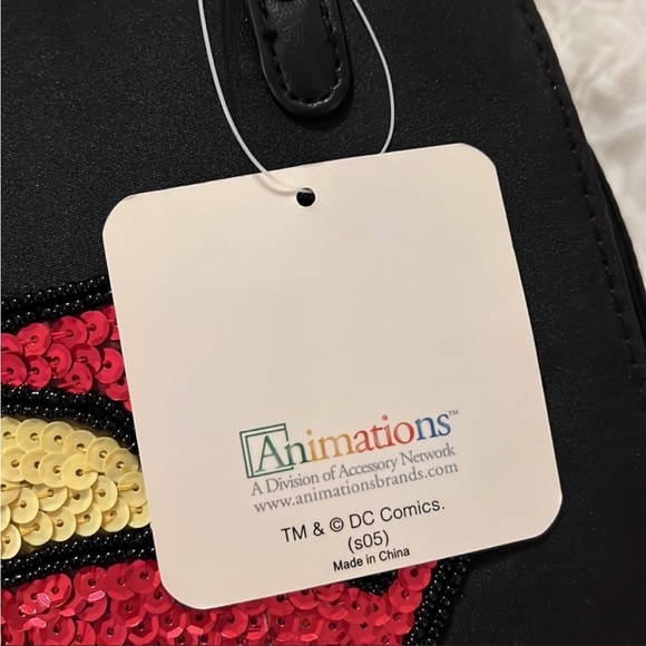 Dc Comics Purse by Animations with Superman Logo in Sequins NWT 🔥 - Picture 11 of 11